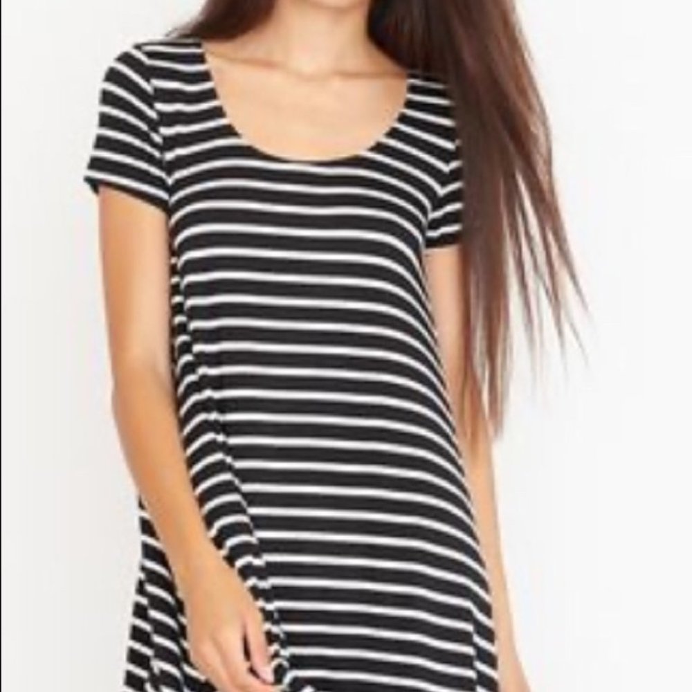 NWOT Garage Black & White Striped Tee Shirt Dress